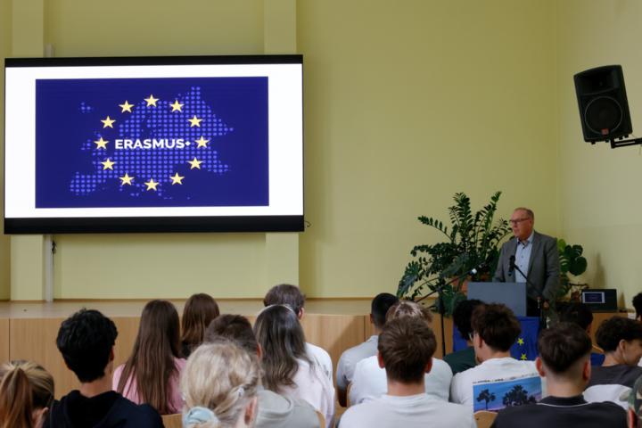 2026_06_10-Europassübergabe-01